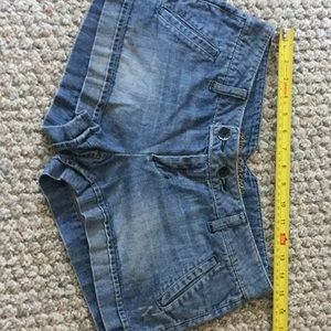 American Eagle jean shorts sz 6